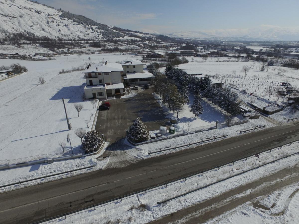 Hotel Paradiso Челано Екстериор снимка